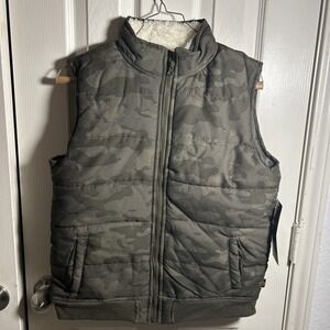 NWT Lee Vest Mens SZ M Green Sleeveless Jacket Warm MSRP $50